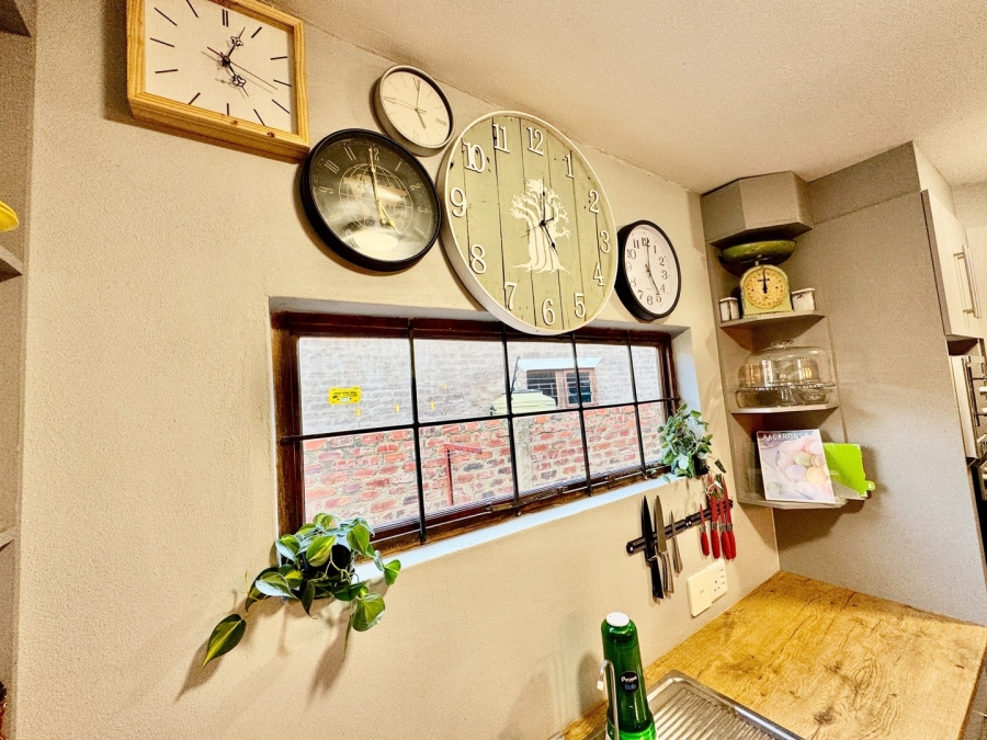 3 Bedroom Property for Sale in Mooivallei Park North West